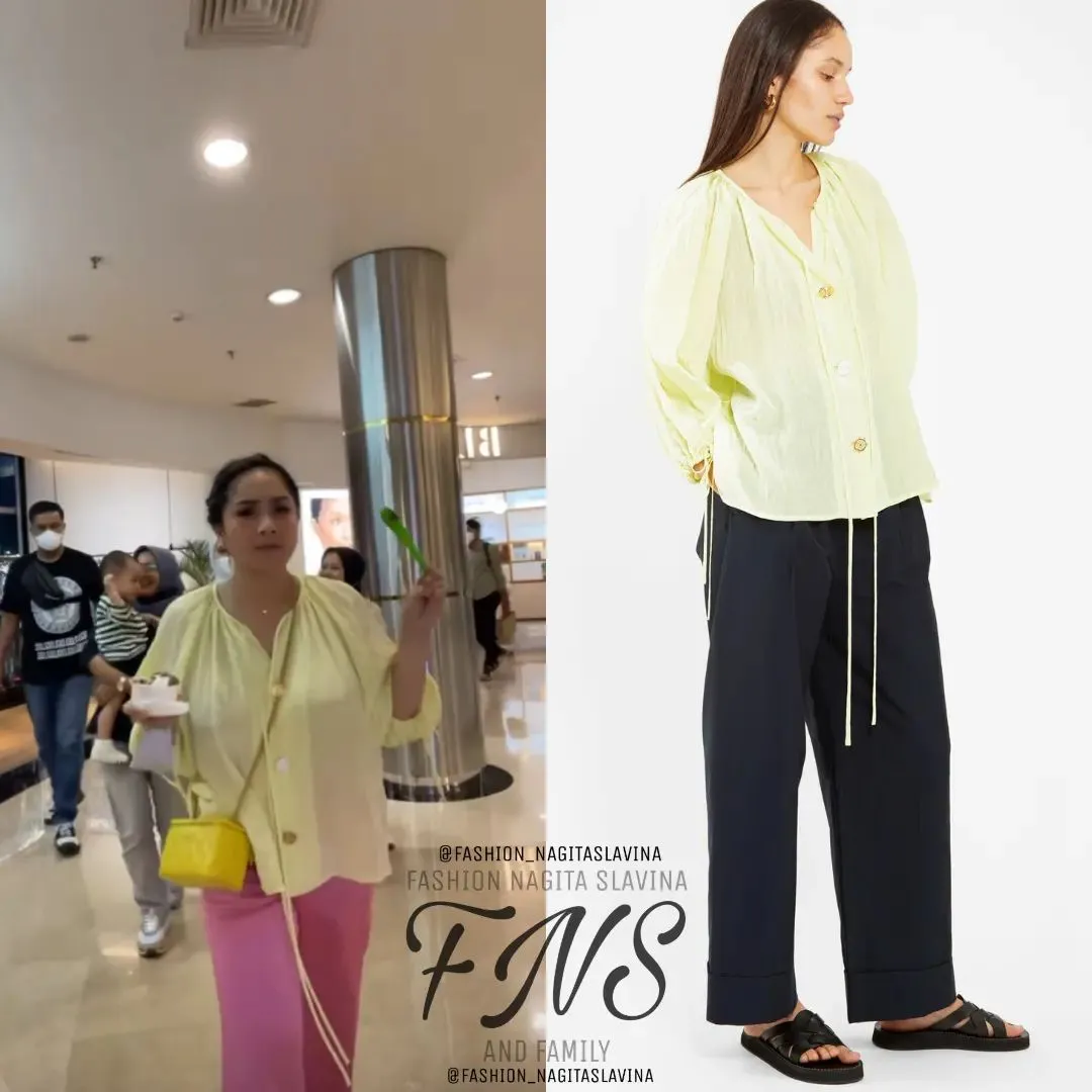 Baju Nagita saat jalan-jalan ke mall ini terlihat kasual banget kan? Namun si kuning ini ternyata mahal banget, lho. Dari brand RejinaPyo dibandrol dengan harga Rp 6000.000, pada mau samaan juga nggak?