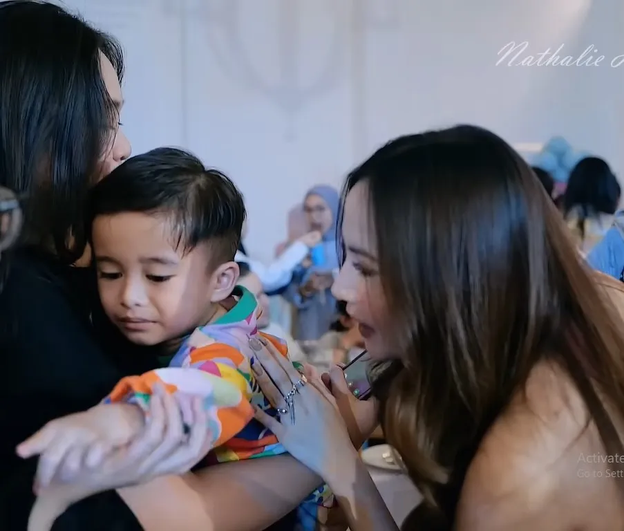 Kedekatan Mahalini dengan Adzam