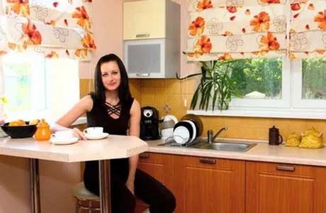 Dapur Naikkan Berat Badan Wanita Vemale Istirahat Di Dapur Berbahaya Untuk Lingkar Pinggang C Domfront Vemale Jika Anda Hobi Memasak Memiliki Dengan Ukuran Luas Kulkas Besar Dan