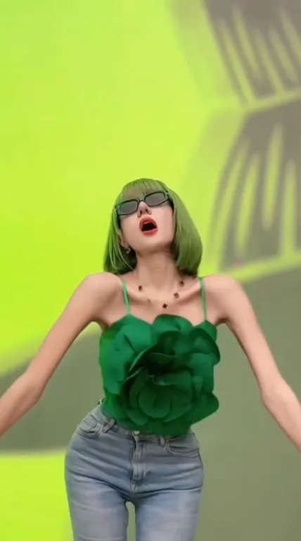 Tulang-Tulangnya Menonjol