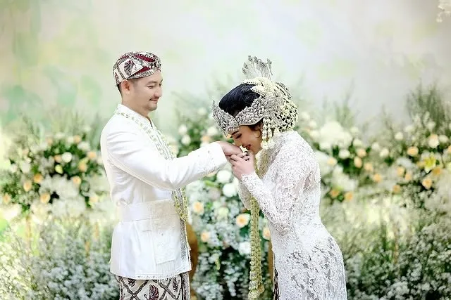 Peringatan dari Dewi Perssik