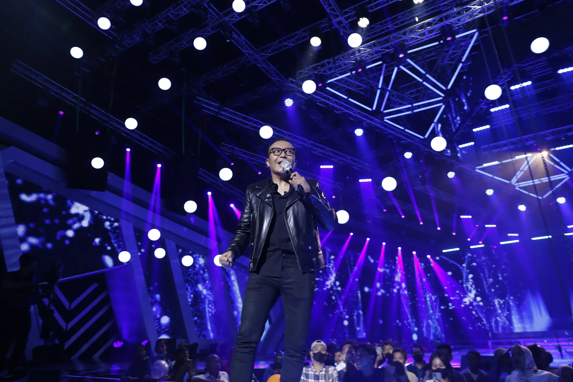 Komitmen Menjadikan Pasangan sebagai Pelabuhan Hidup