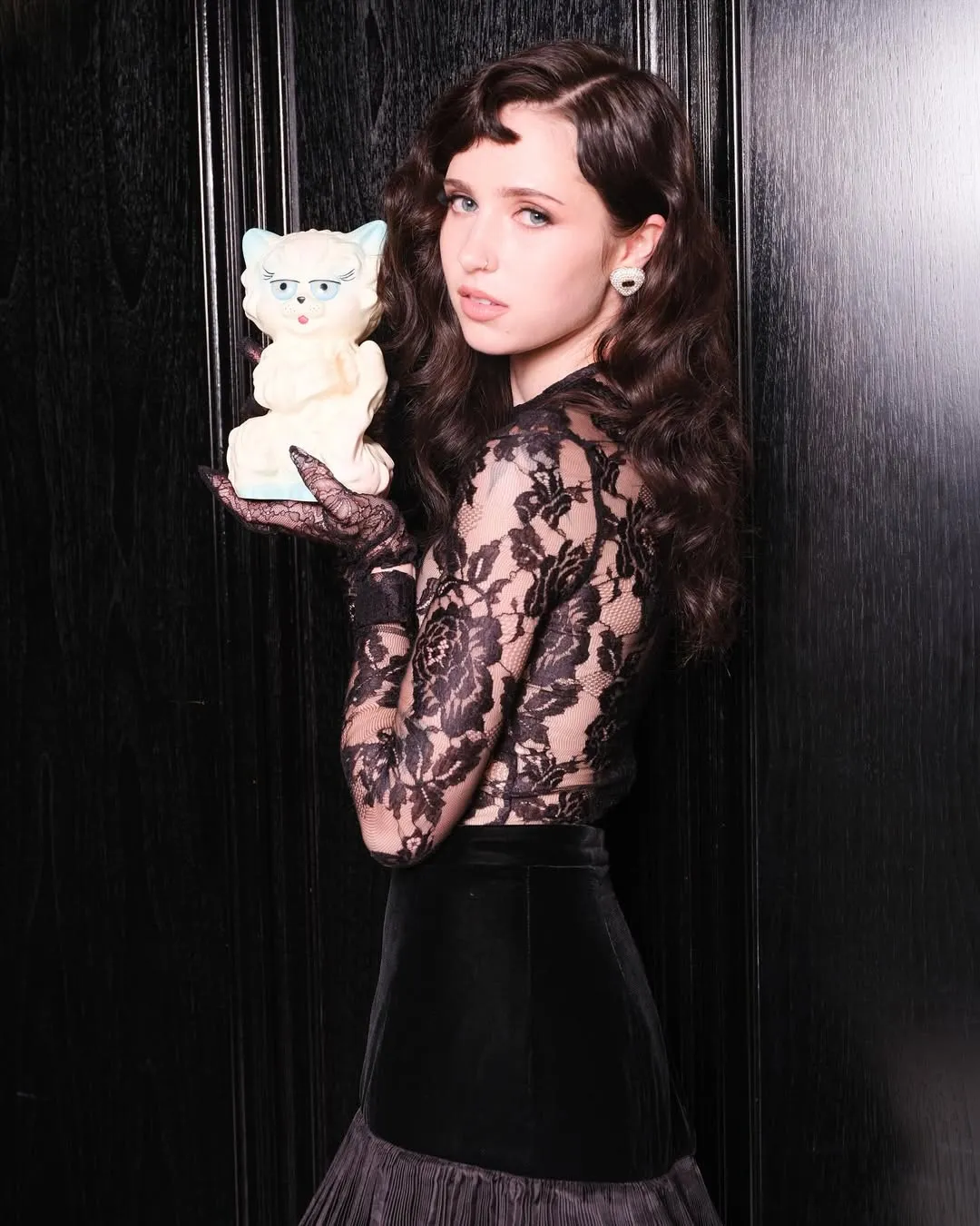 Clairo Pasca FLAMING HOT CHEETOS