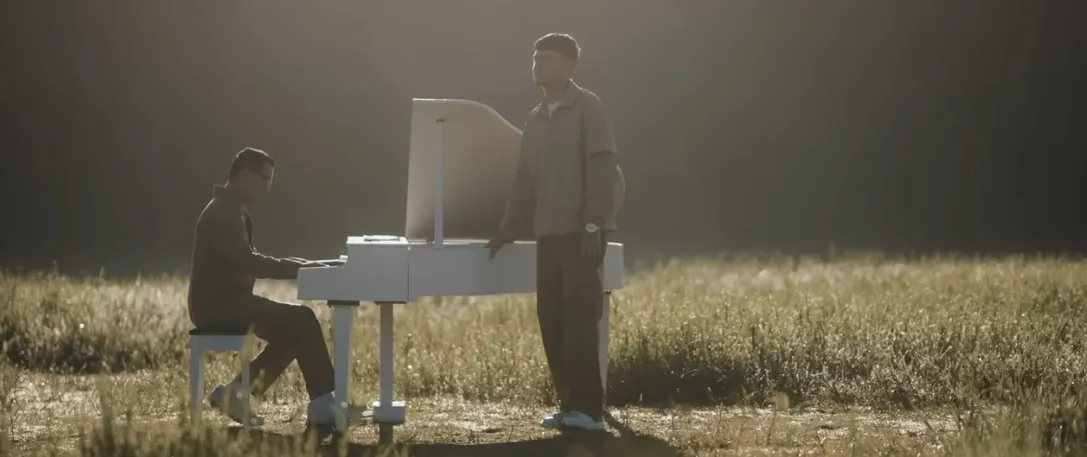 Lirik Lagu The Way You Look At Me - Nyoman Paul, Andi Rianto