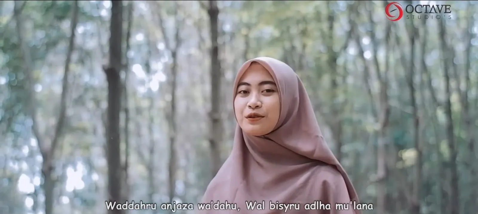 Pesan Kebahagiaan dalam Sholawat Busyrolana