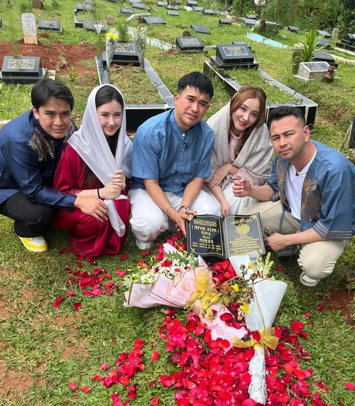 Ungkap Hanya Candaan dengan Anwar