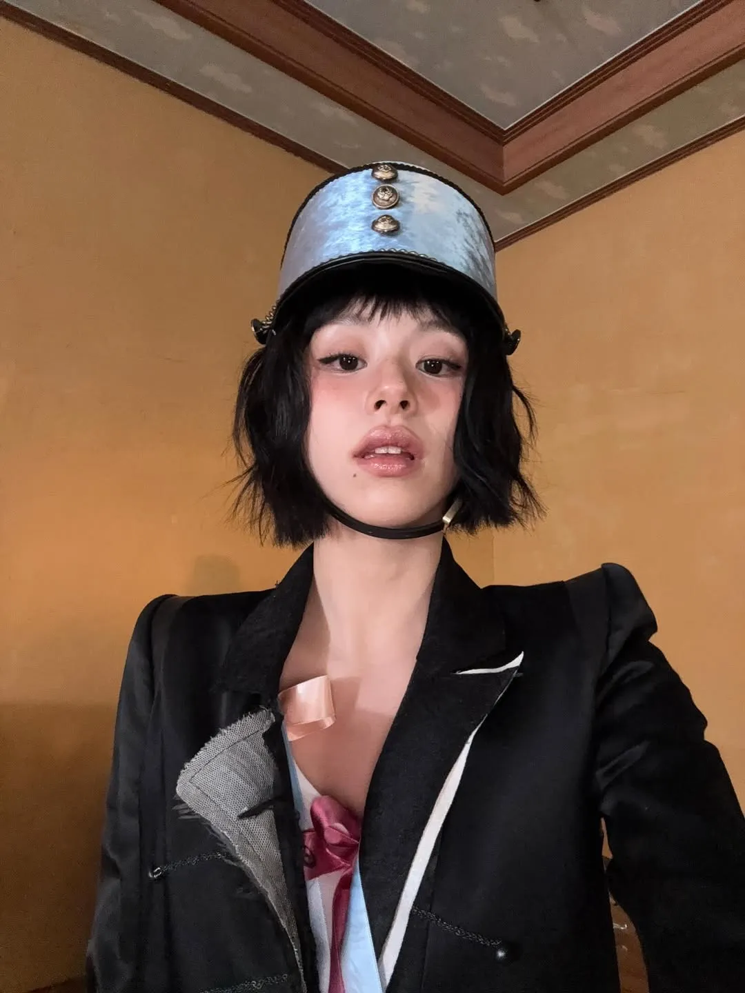 Masalah Punggung yang Menimpa Chaeyoung