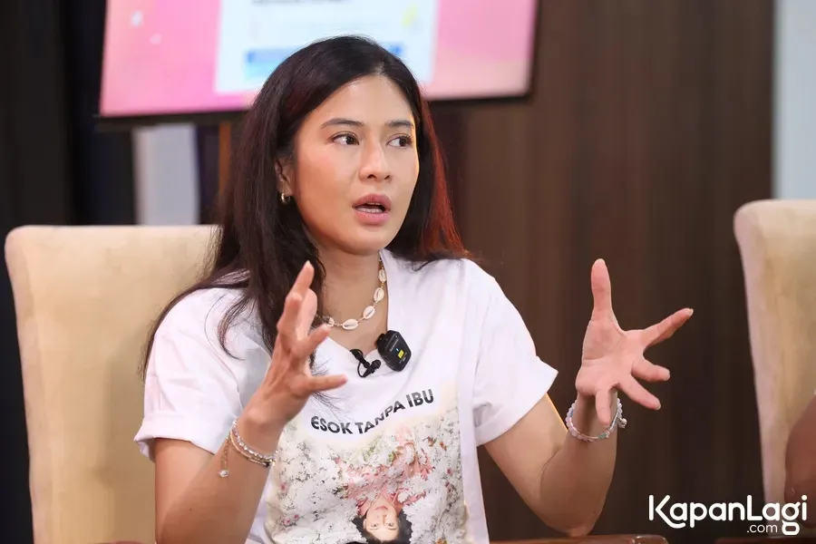 Dian Sastrowardoyo Tirukan Suara AI