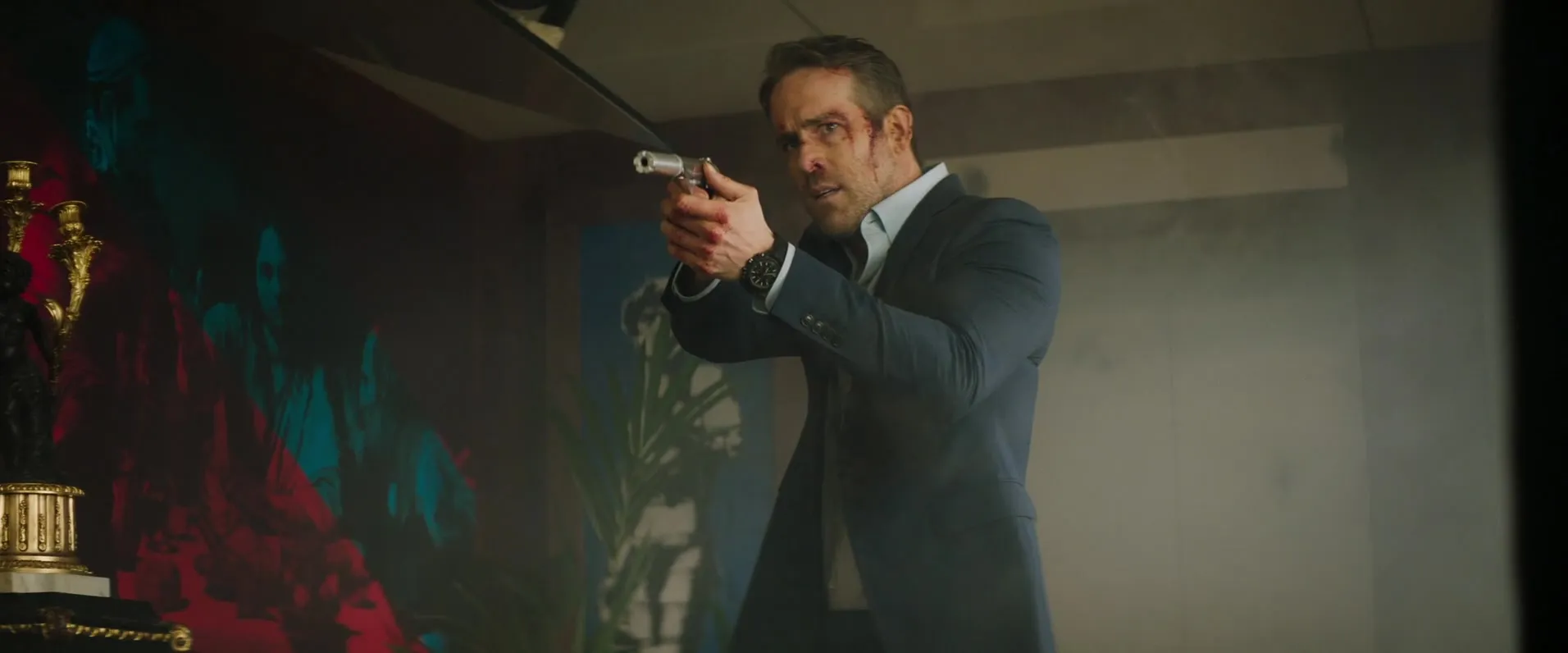 Drama Michael Bryce dan Trauma Masa Lalu