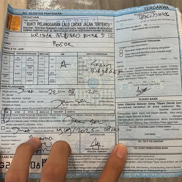 Pamer Foto Surat Tilang