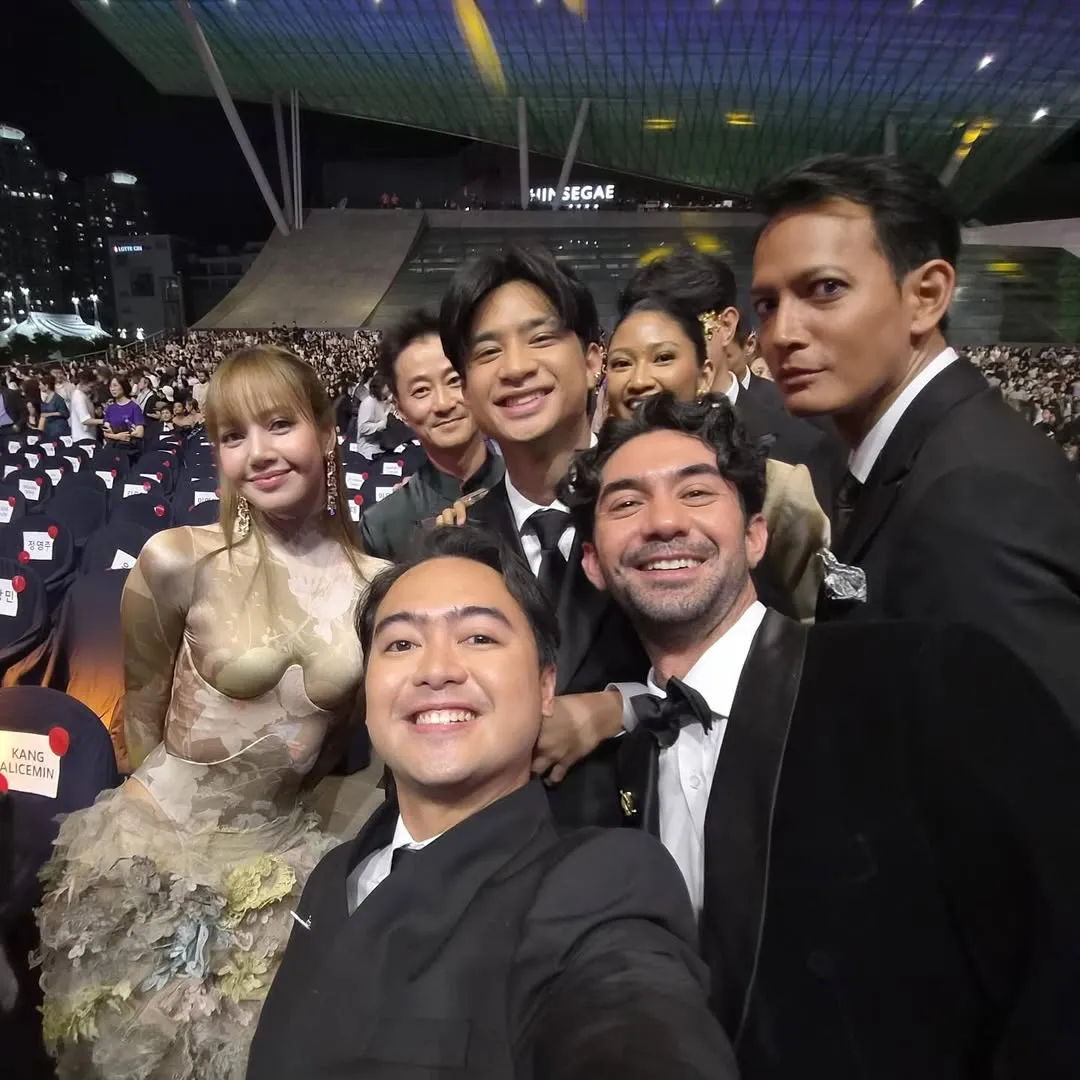 Foto Bareng Cast PANGKU