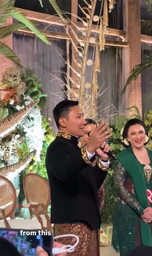 Puteri Abadikan Momen Manis Darma dan Tata