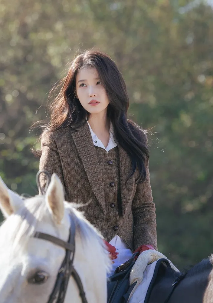 Situasi Makin Rumit Karena Skandal