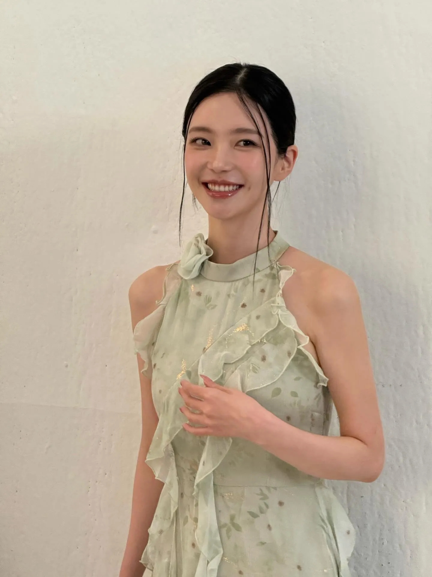 Perjalanan Yun Ha Jeong: dari Reality Show ke Puncak Popularitas