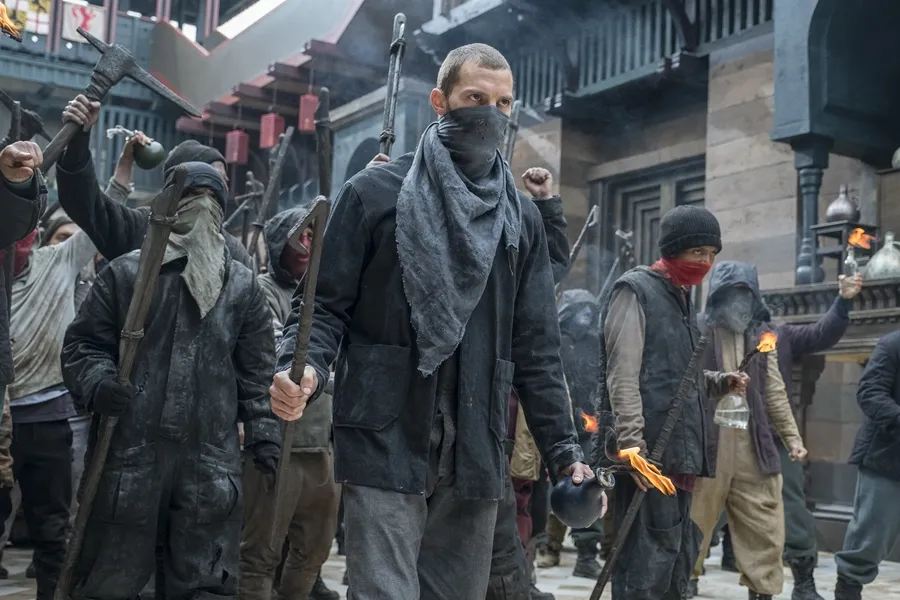 Membentuk Kelompok Pemberontak Bernama Robin Hood