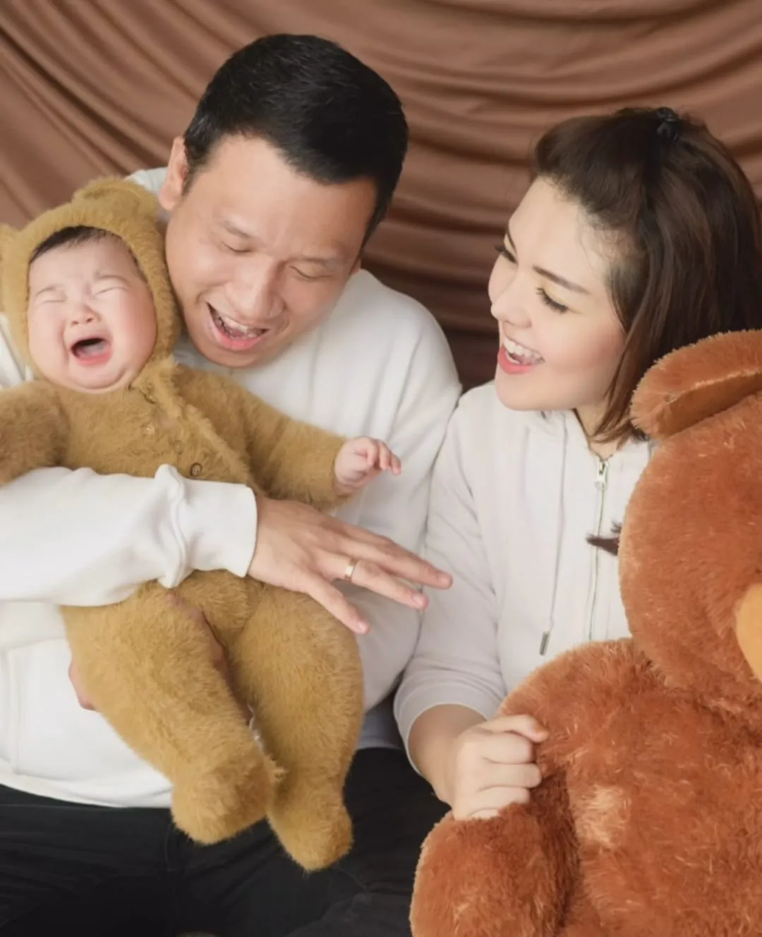 Tina Toon Sebut Jadi Ibu Baru Tak Gampang