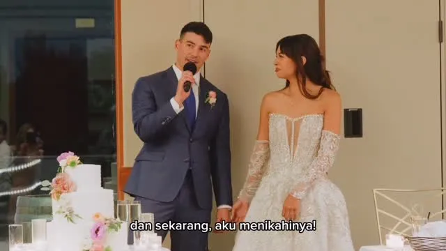 Kenang Momen Jatuh Hati