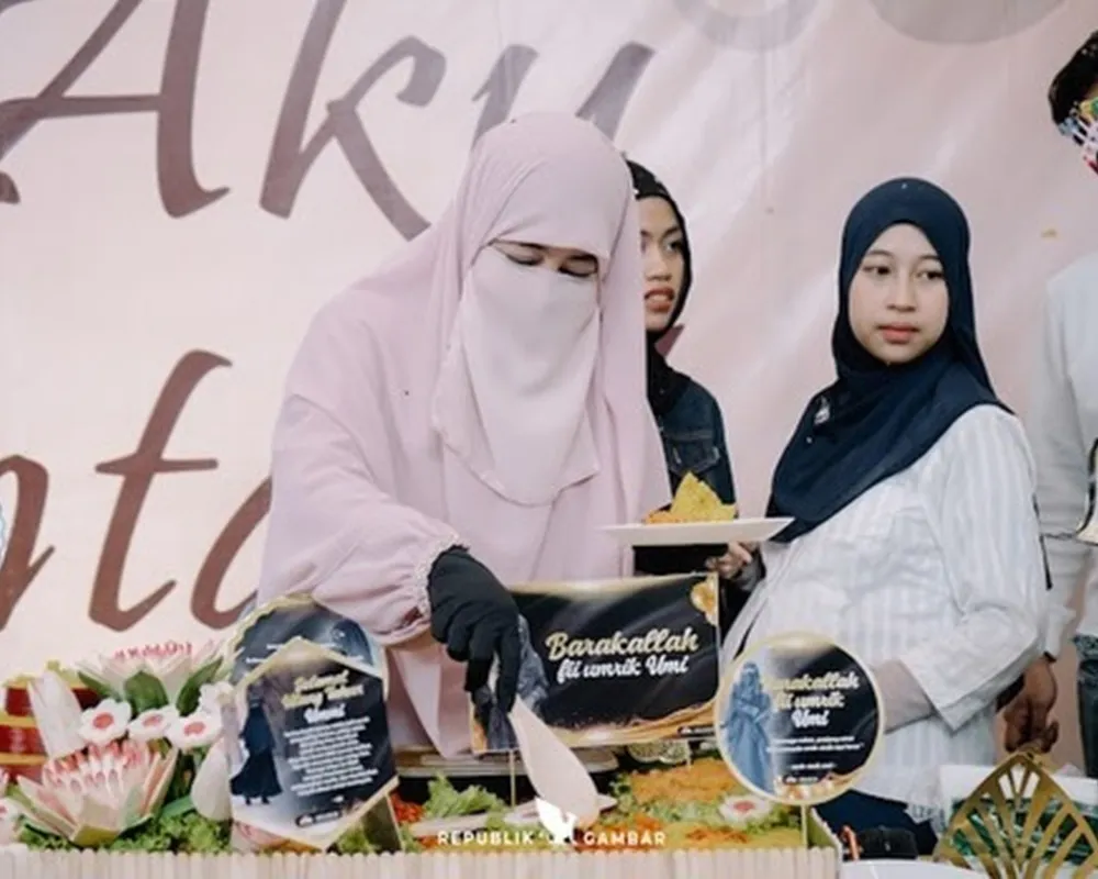 Kini Mahir Memandikan Bayi