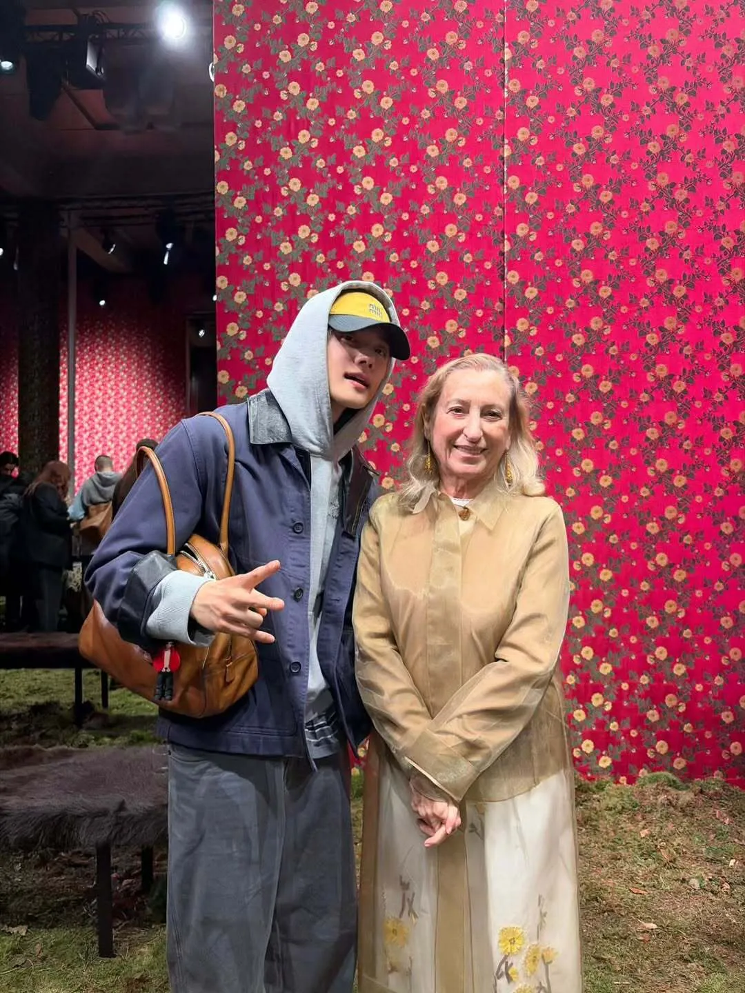 Penampilan Runway dengan Gaya Khas Miu Miu