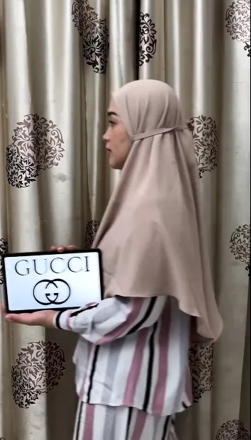 Persiapan Ririe Fairus untuk Gucci Challenge