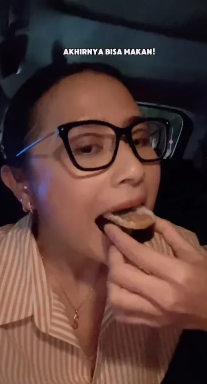 Baru Sempat Makan di Mobil