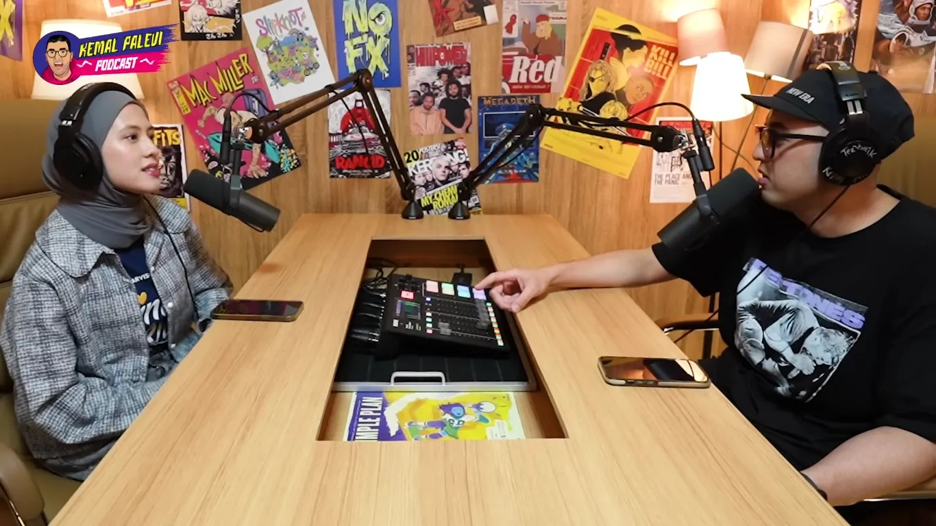 Komentar Negatif di Media Sosial Jadi Salah Satu Alasan