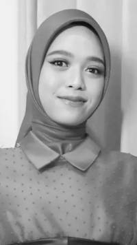 Naela - Tersenggol