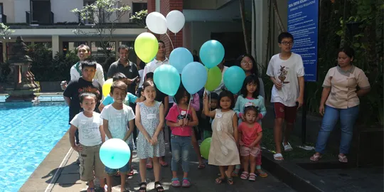 Perayaan Paskah di Hotel Santika Premiere, Ceria Bersama Anak-Anak