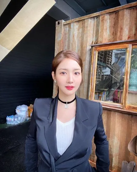 10 Aktris Korea Paling Populer di Instagram, Nation's Little Sister Mendominasi