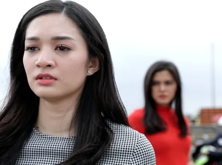 10 Foto Cuplikan Bawang Putih Berkulit Merah Episode Terbaru Penuh Intrik Dan Drama Kapanlagi Com