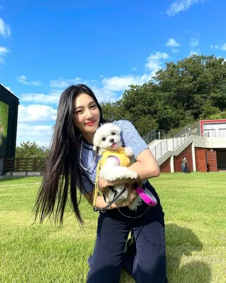 10 Idol K-Pop Ini Punya Predikat 'Girlfriend Material' di Kalangan Fans, Siapa Pilihanmu?