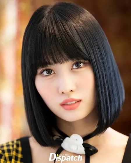 10 Idol K-Pop Tampil Cantik dengan Poni Depan, Cocok Jadi Inspirasi Gaya Rambut Kamu