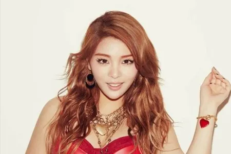 10 Idol K-Pop yang Punya Lebih dari Satu Kewarganegaraan, Ada yang Bukan Orang Korea