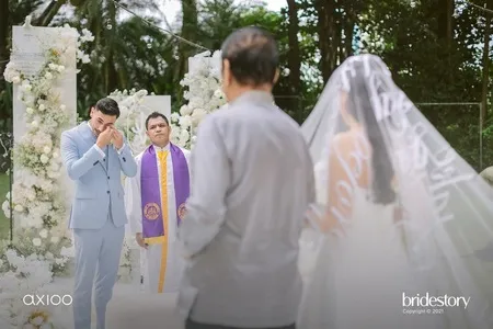 10 Momen Romantis Jessica Iskandar dan Vincent Verhaag di Hari Pernikahan, Pamer Cincin - Ciuman Mesra