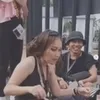 10 Potret Ayu Ting Ting yang 'Ngemper' di Konser BLACKPINK, Disebut Berbeda dari Nagita Slavina yang Bak Presiden Dikawal Patwal - Netizen Salfok pada Kecantikan Bilqis