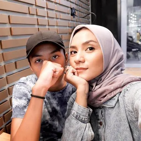10 Potret Bumi Untara, Putra Sulung Enno Lerian yang Berparas Tampan dan Kini Berusia 17 Tahun
