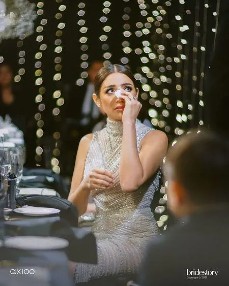 10 Potret Jamuan Makan Malam Pernikahan Jessica Iskandar & Vincent Verhaag, Tangis Haru Jedar Tak Terbendung - Pamer Cincin Nikah