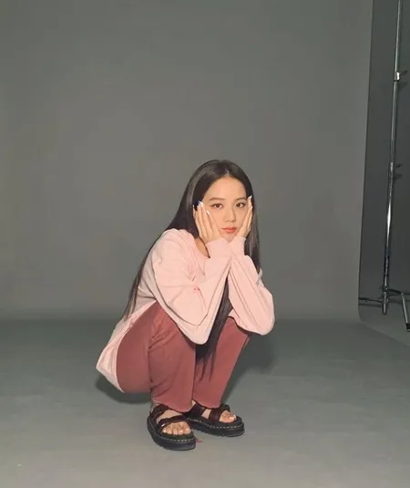 10 Potret Jisoo Blackpink Yang Bakal Jadi Pemeran Utama Dalam Drama Snowdrop Kapanlagi Com