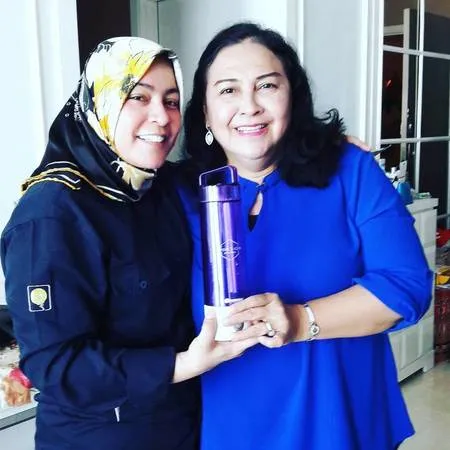10 Potret Kebersamaan Astrid Kuya Dan Sang Ibunda Yang Berprofesi Sebagai Pendeta Kapanlagi Com