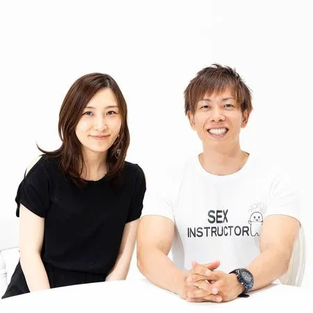 10 Potret Kehidupan Mega Bintang Film Panas Jepang Ken Shimizu Punya Istri Cantik Dan Bayi Menggemaskan Kapanlagi Com