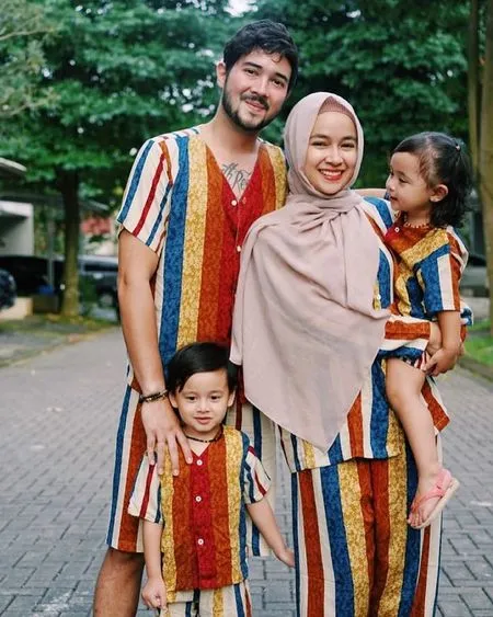 10 Potret Leia Putri Bungsu Aryani Fitriana yang Cantik dan Jarang Tersorot, Wajahnya Gemesin Banget!