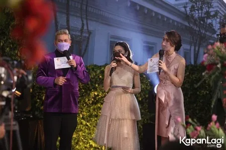 10 Potret Para Tamu Undangan Artis yang Datang Di Acara Tasyakuran Lesti dan Rizky Billar, Ivan Gunawan Hadir Bareng Mantan - Fitri Carlina Sempat Nangis Saat Bernyanyi