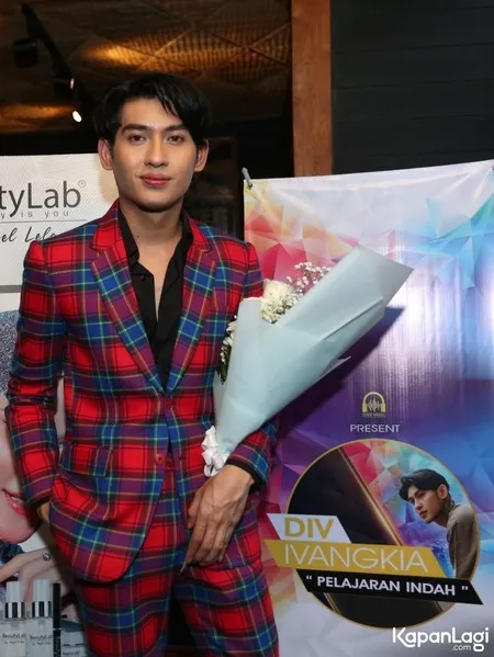 10 Potret Peluncuran Single Debut Div Ivangkia, Dihadiri Sederet Artis Papan Atas
