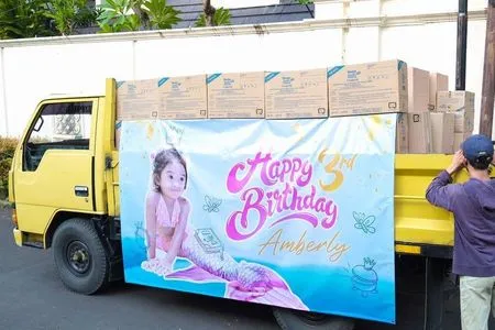 10 Potret Perayaan Ulang Tahun ke-3 Amberly Anak Gilang Juragan99 Crazy Rich Malang, Mewah Bertema Putri Duyung - Penuhi Kolam Renang dengan Jajanan Sultan