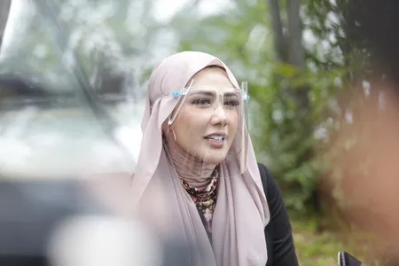 10 Potret Perubahan Drastis Rey Utami Pasca Keluar dari Penjara, Kini Berhijab dan Jadi Lebih Kalem