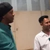 10 Potret Ronaldinho Bertamu ke Rumah Raffi Ahmad, Ketagihan Es Campur dan Telur Gulung