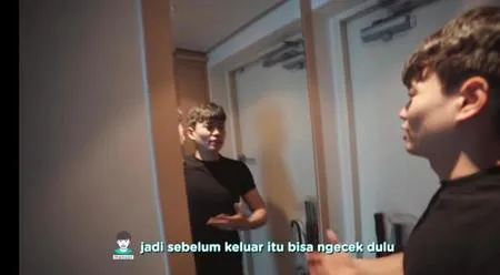 10 Potret Rumah Jang Hansol, Berkonsep ala Cafe - Lantai Atasnya Hanya Setinggi 150 cm