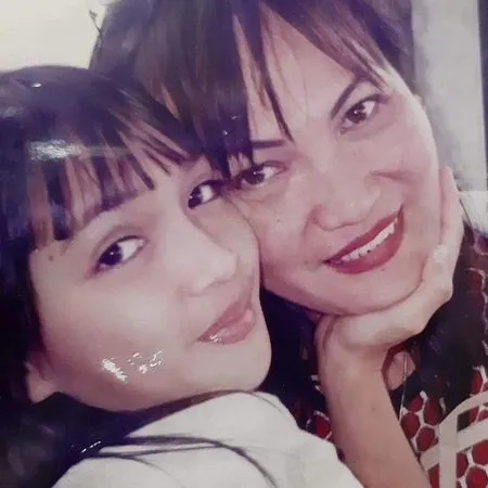 10 Potret Transformasi Shandy Aulia, Dari Masa Kecil yang Imut Banget Sampai Kini Jadi Hot Mom Satu Anak!
