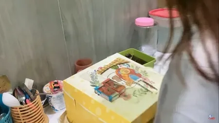 11 Potret Happy Asmara Dapat Kejutan Ulang Tahun dari Denny Caknan, Peluk Hangat Usai Ungkap Harapan dan Bikin Baper - Beri Kado Gelang