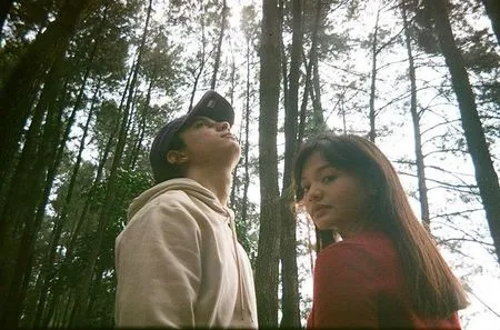 12 Foto Manis Amel Carla dan Endy Arfian, Gemas-Gemas Romantis Sudah Kenal Dari Kecil dan Diharapkan Fans Pacaran